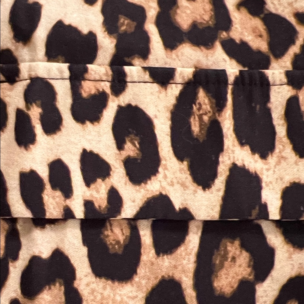 Good American Leopard Print Shirt - Picture 4 of 6